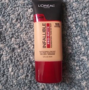 L'Oreal Infallible Pro-Matte Foundation #105